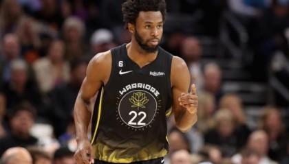 理想二当家已在阵中！维金斯生涯最速20+挽救勇士